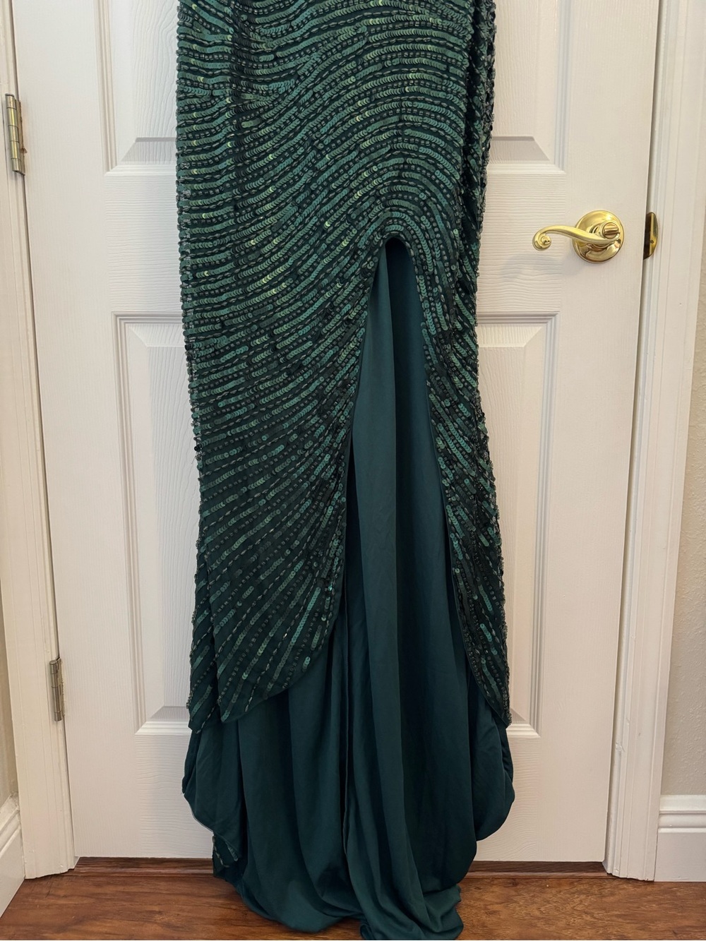 Mac Duggal 5441 Green Embellished Cap Sleeve Evening Gown Size 8 NWT - Picture 7 of 10